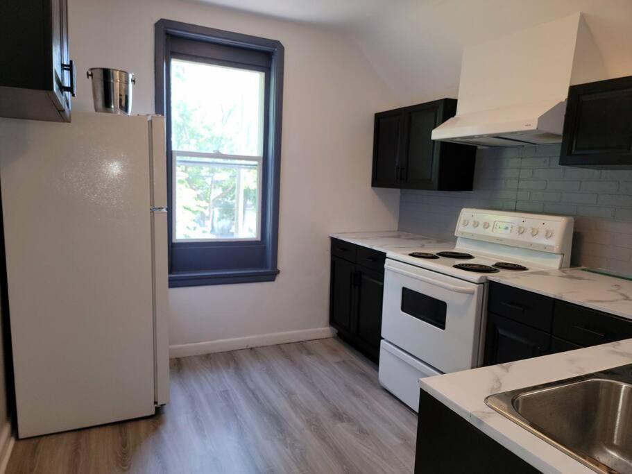 Affordable Downtown Accomodations Winnipeg Zewnętrze zdjęcie